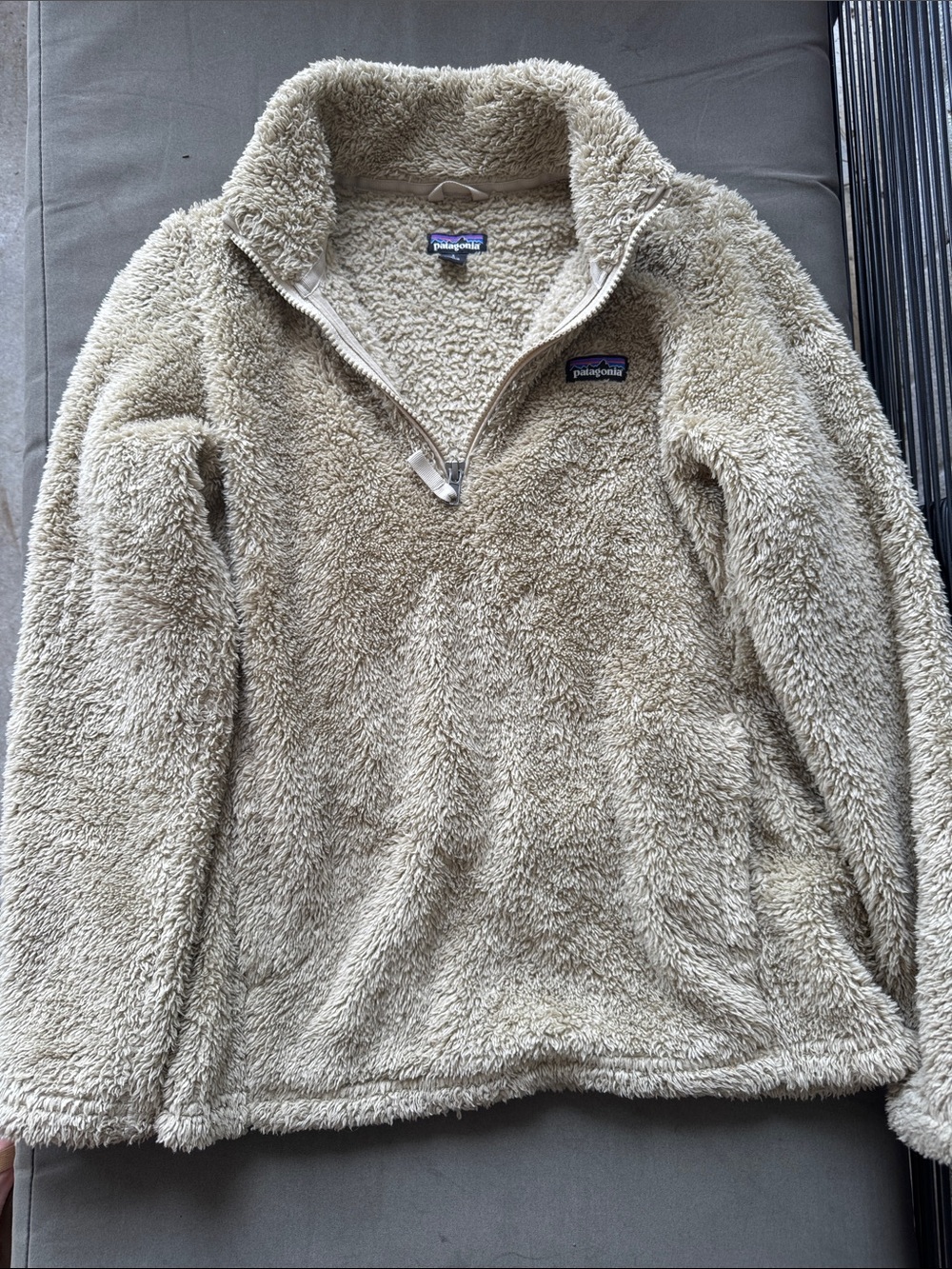 Patagonia Youth Large Tan Plush Sherpa 1/4 Zip Pullover